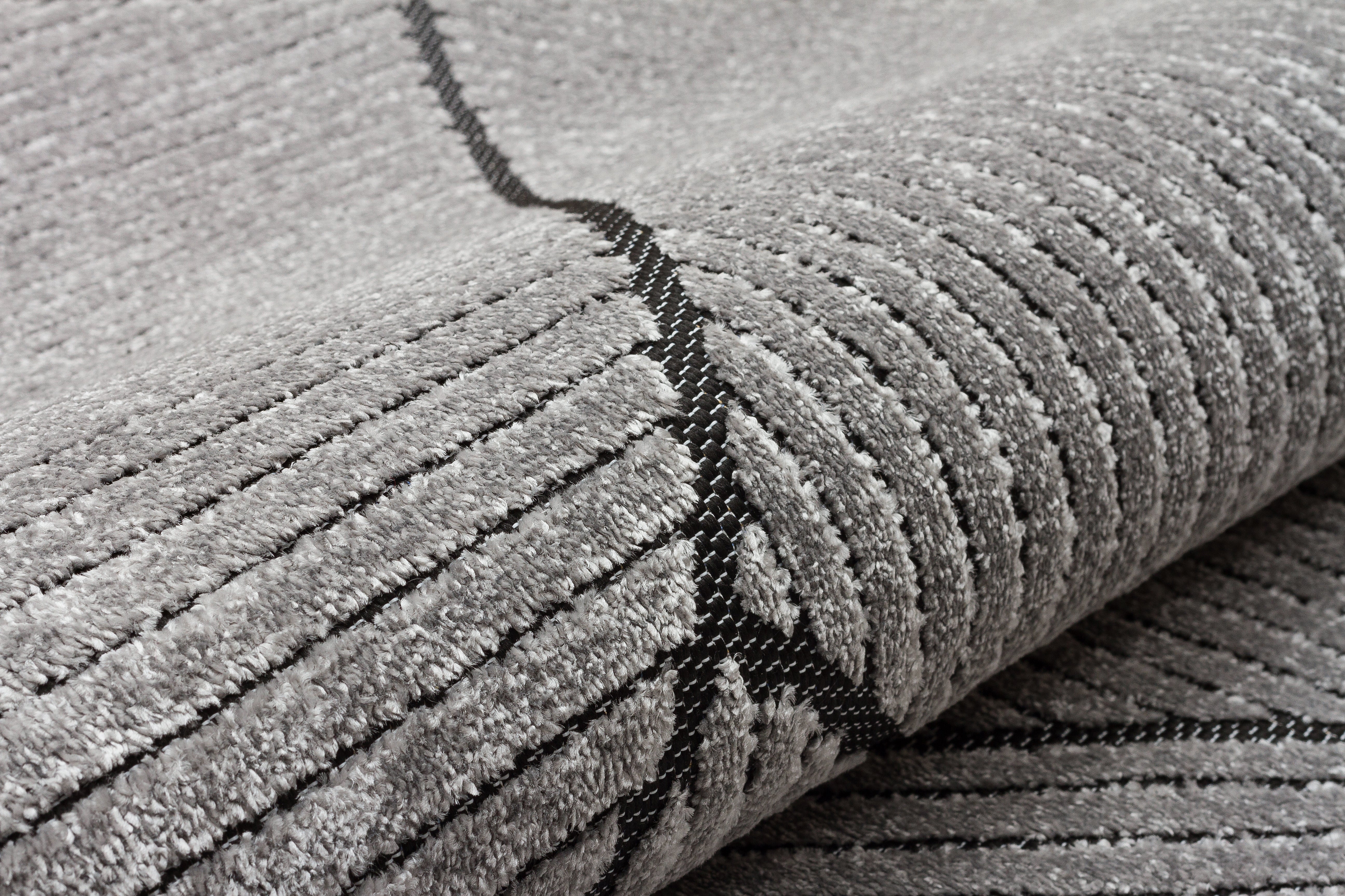 Concept Looms Jazz JAZ16 Grey Black Indoor/Outdoor Rug